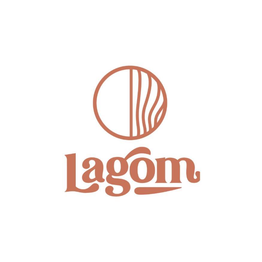 Stay Lagom Riders Lodge บัลลีคาสเซิล ภายนอก รูปภาพ